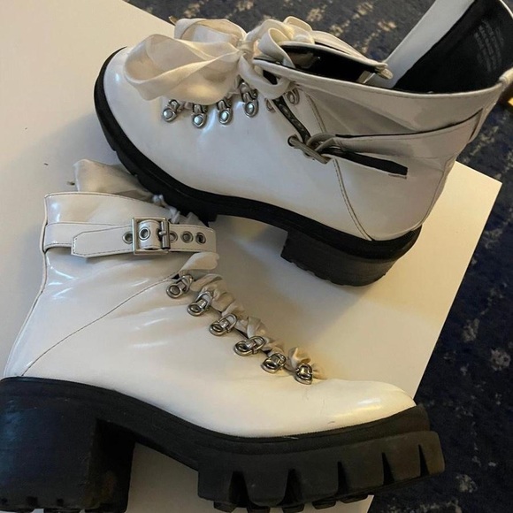 Jeffrey Campbell CZECH boots - Picture 3 of 4